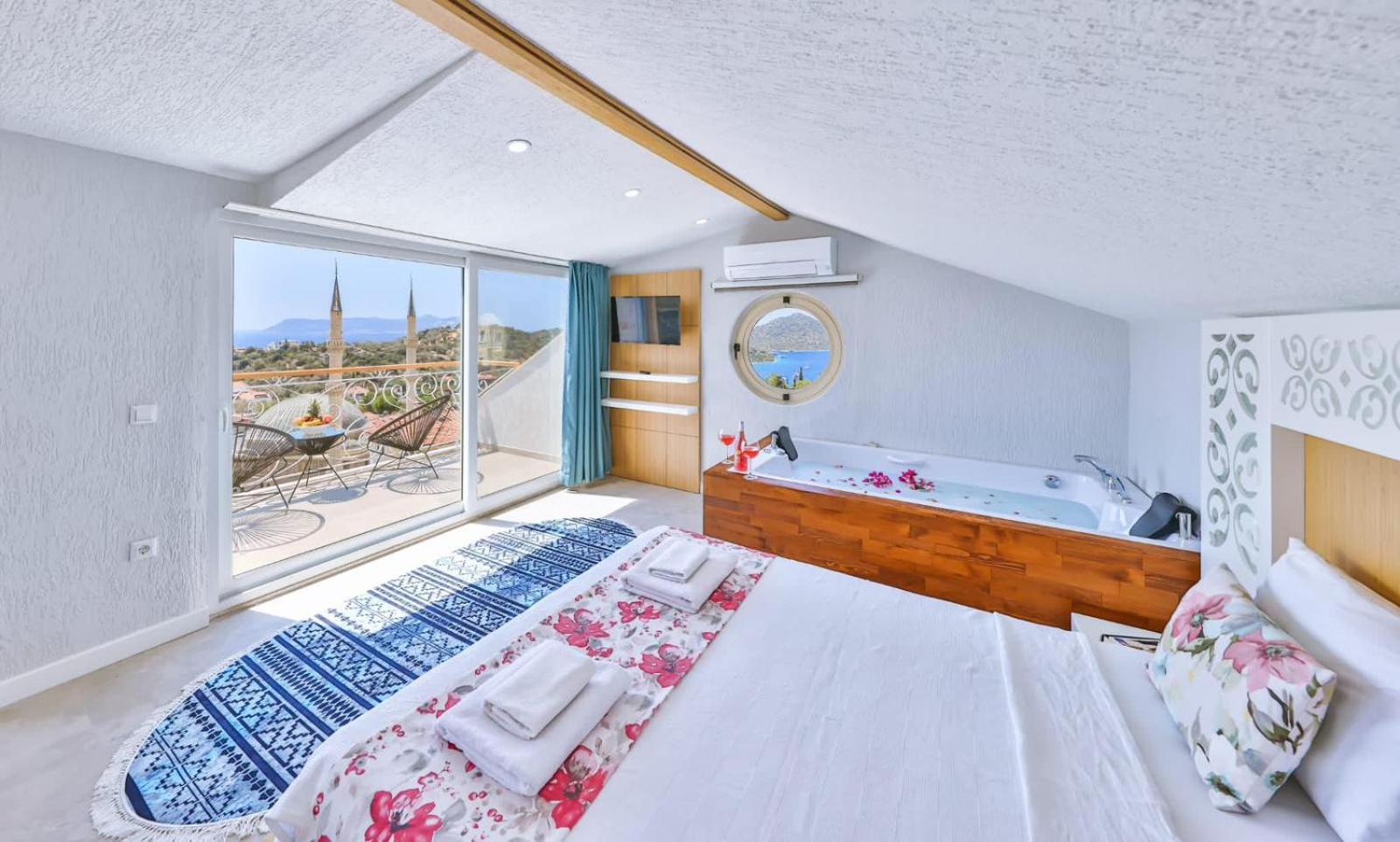 Hediye Hanim Suit&Apart Aparthotel Kaş Ngoại thất bức ảnh