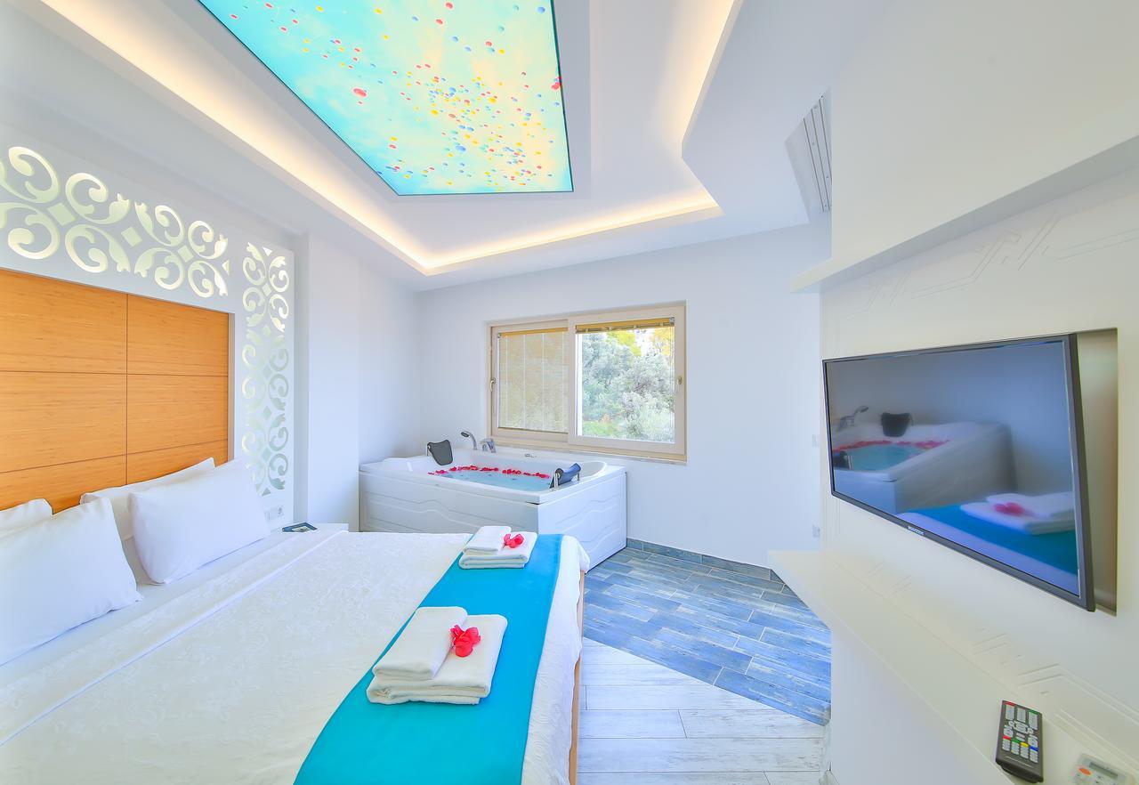 Hediye Hanim Suit&Apart Aparthotel Kaş Ngoại thất bức ảnh